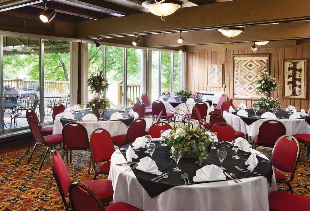 Hueston Woods Lodge And Conference Center College Corner Εξωτερικό φωτογραφία