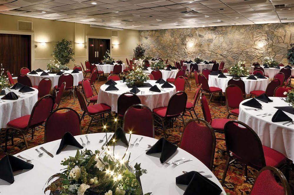 Hueston Woods Lodge And Conference Center College Corner Εξωτερικό φωτογραφία