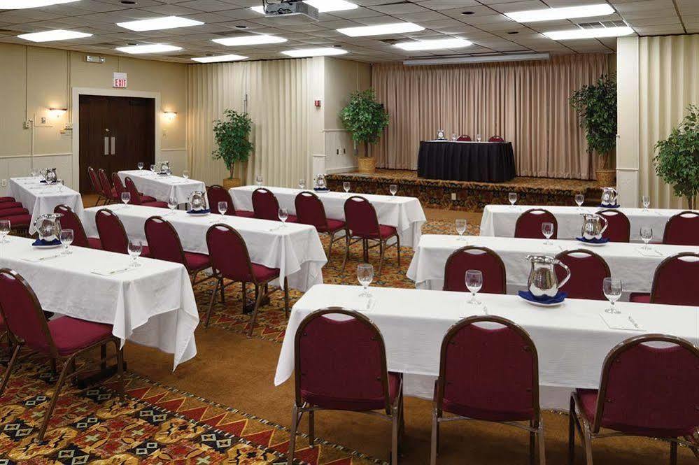 Hueston Woods Lodge And Conference Center College Corner Εξωτερικό φωτογραφία